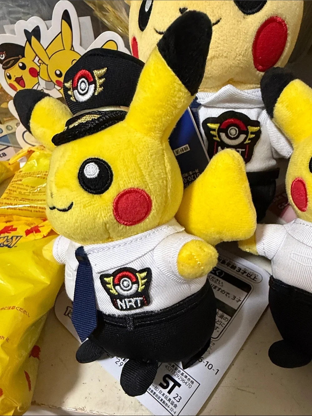 Pokémon Pikachu Plush Set with 140 Japan Pokemon B-sides stickers